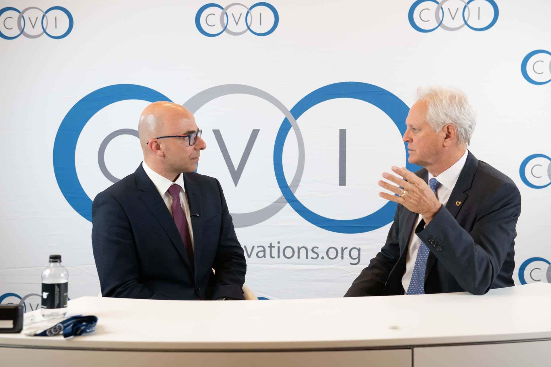Dr. Chadi Alraies interviewing Dr. Tim Henry at CVI 2025.